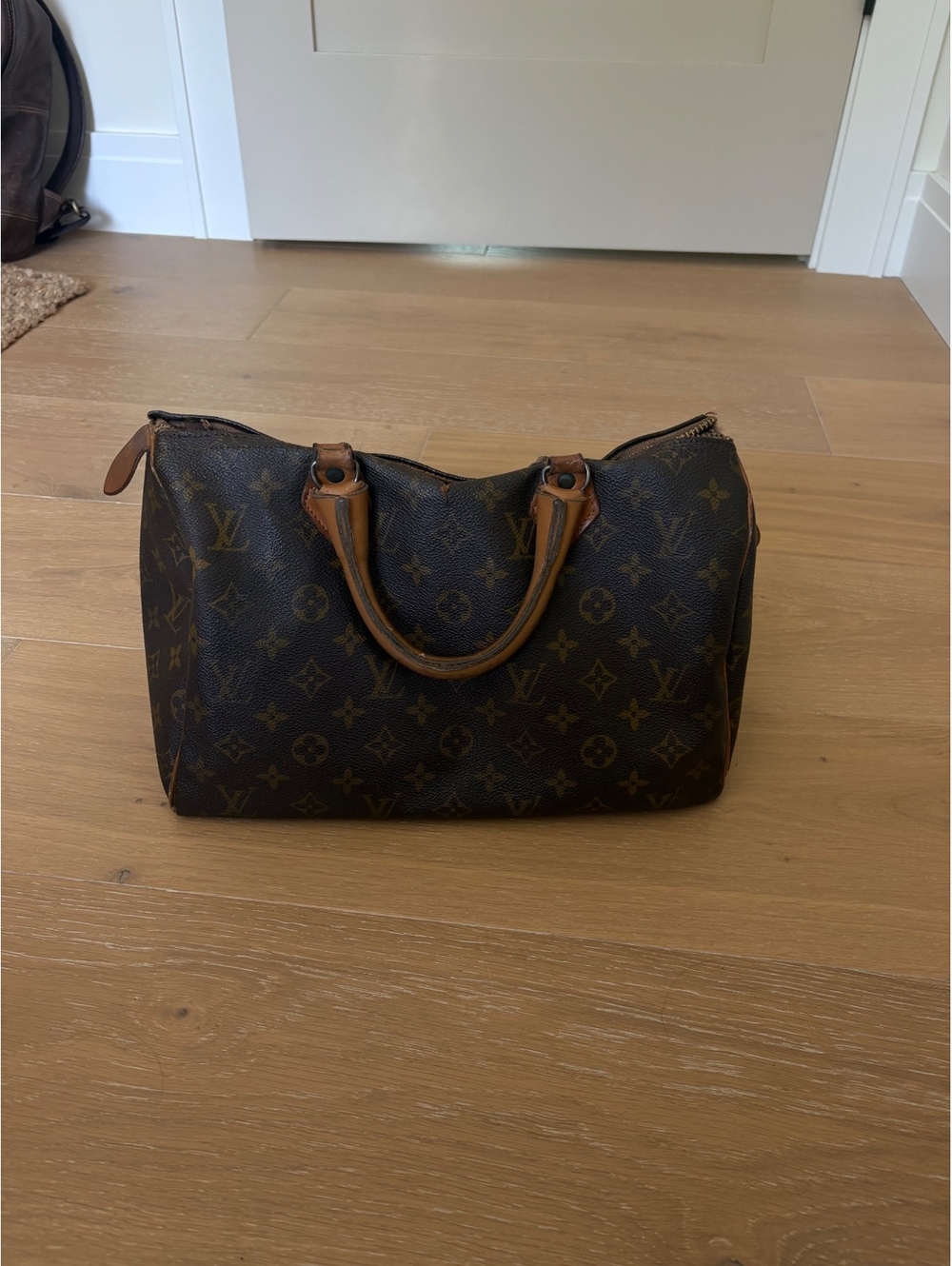 Vintage Louis Vuitton Speedy 30